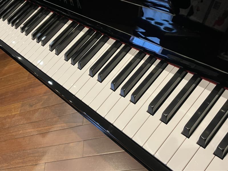 中古 ヤマハ  アップライトピアノ  U5AS