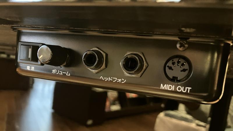 中古 ヤマハ  アップライトピアノ  U5AS