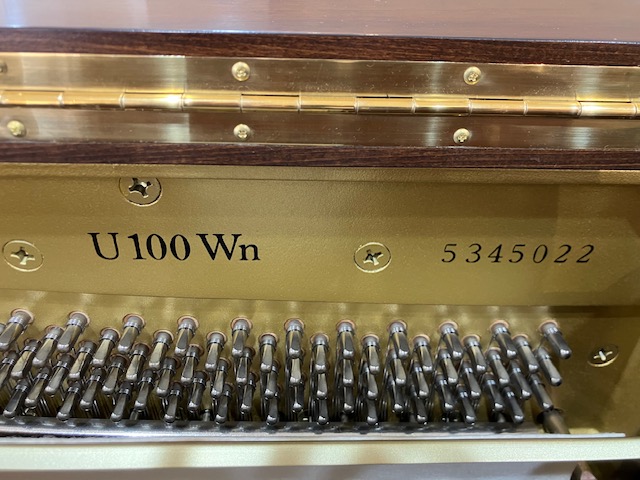 中古 ヤマハ  アップライトピアノ  U100Wn