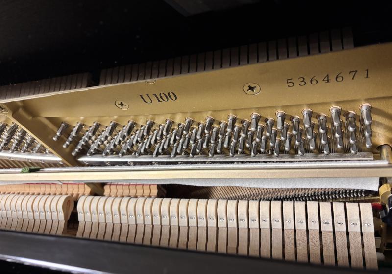 中古 ヤマハ  アップライトピアノ  U100