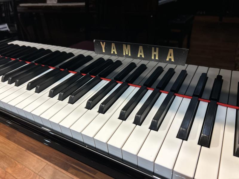 中古 ヤマハ  グランドピアノ  C3