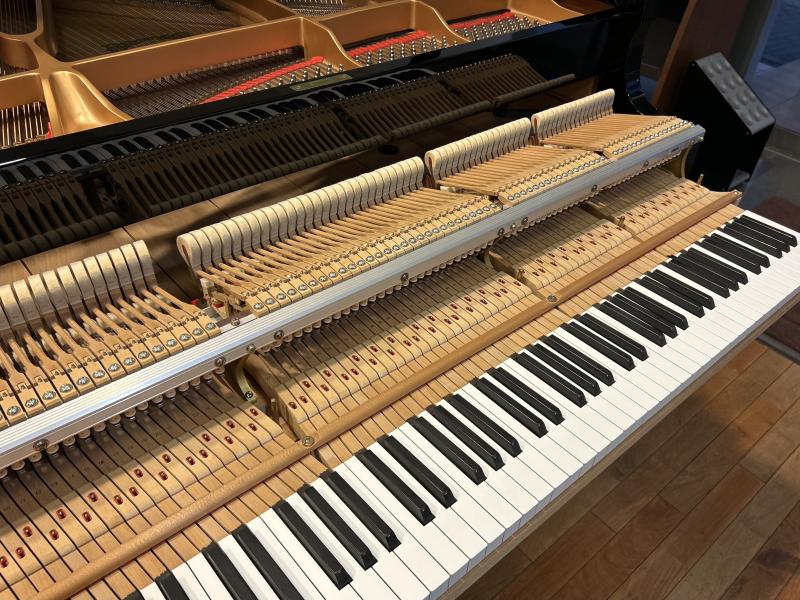 中古 ヤマハ  グランドピアノ  C3