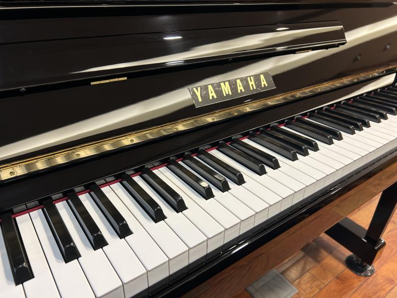 中古 ヤマハ  アップライトピアノ  MC90