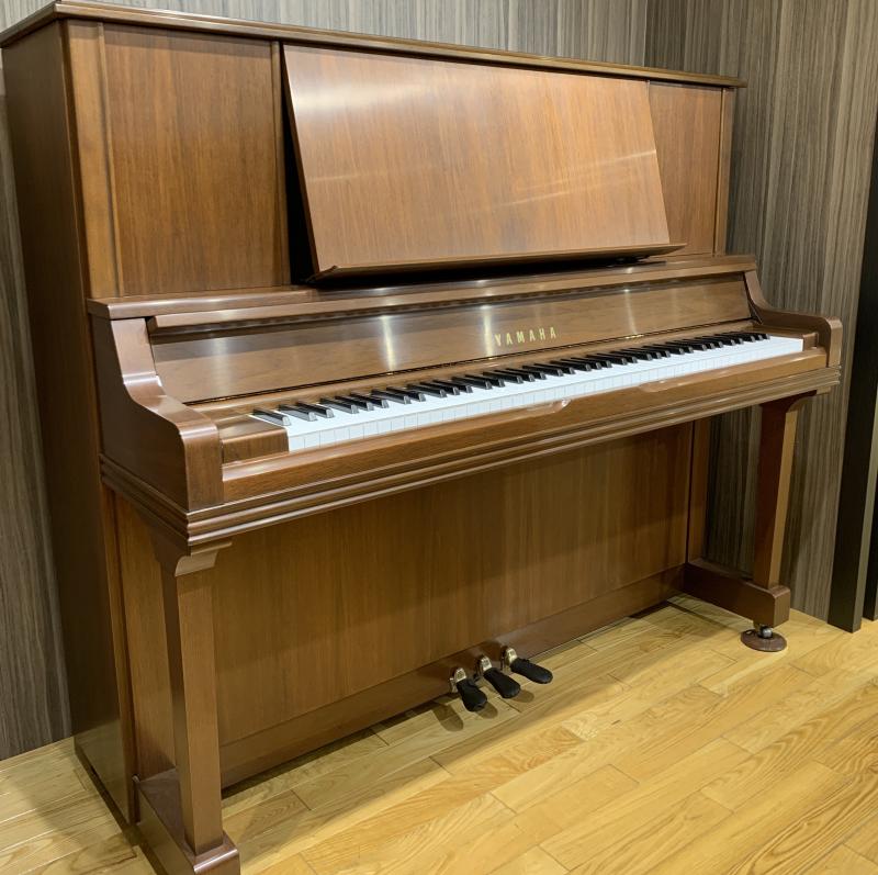 中古 ヤマハ アップライトピアノ UX300Wn