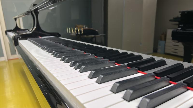 中古 ヤマハ  グランドピアノ  C3