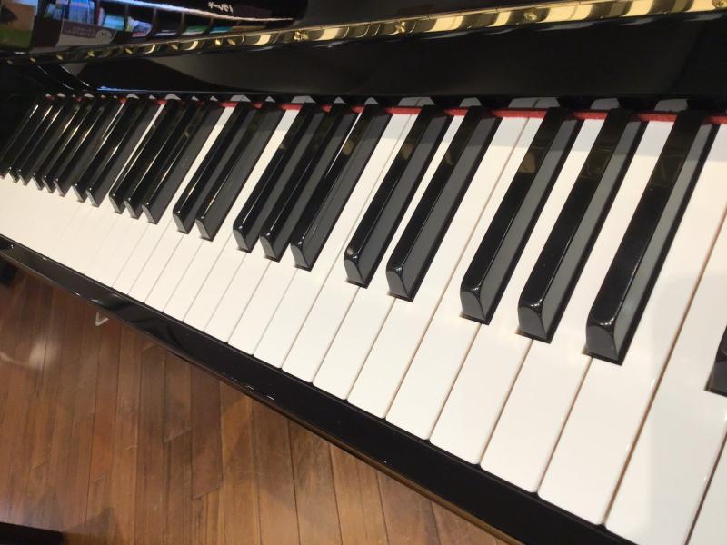 中古 ヤマハ  アップライトピアノ  MC90