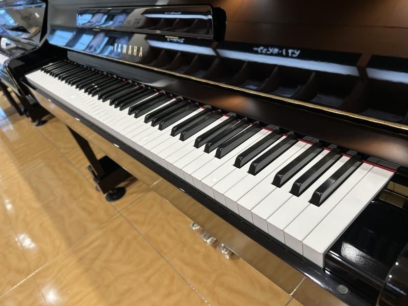 中古 ヤマハ  アップライトピアノ  YM10
