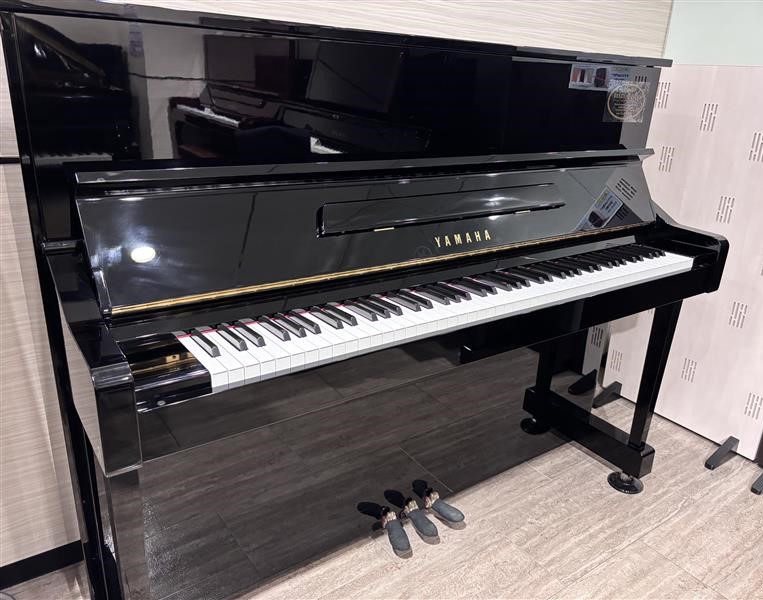 中古 ヤマハ アップライトピアノ YM10
