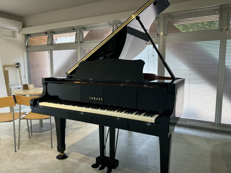 中古 ヤマハ グランドピアノ C3