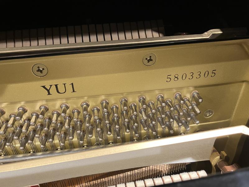 中古 ヤマハ  アップライトピアノ  YU1