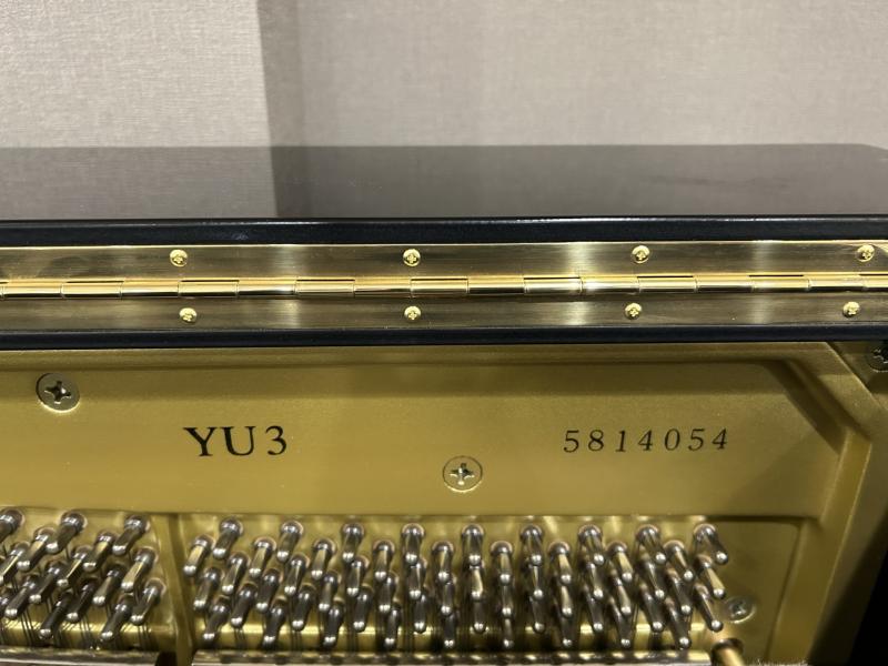中古 ヤマハ  アップライトピアノ  YU3