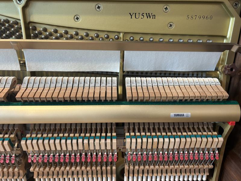 中古 ヤマハ  アップライトピアノ  YU5Wn
