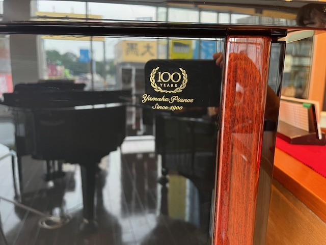中古 ヤマハ  アップライトピアノ  YU3CE