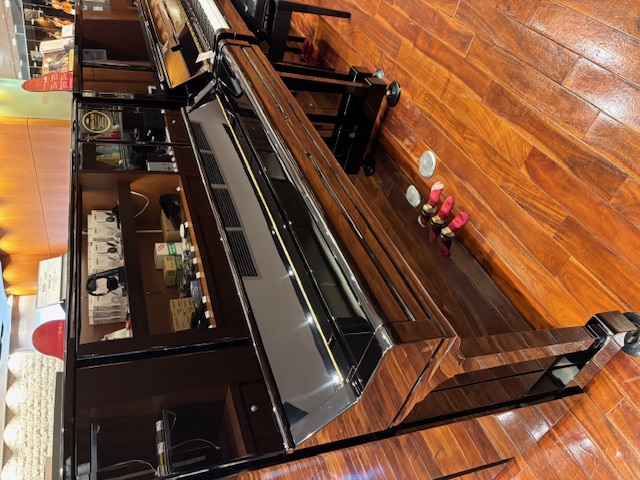 中古 ヤマハ アップライトピアノ YU30