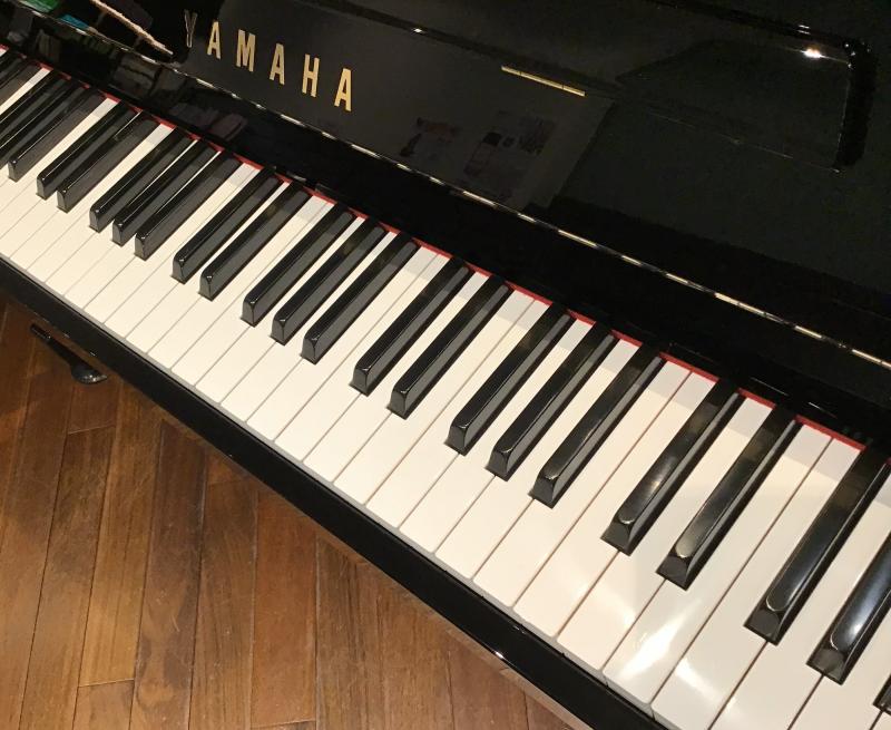 中古 ヤマハ  アップライトピアノ  YM5