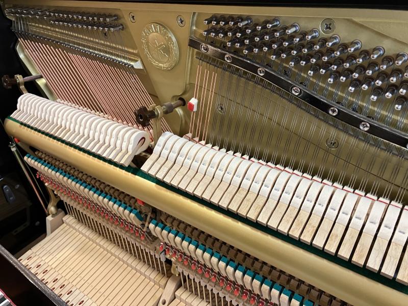 中古 ヤマハ アップライトピアノ YU30BM
