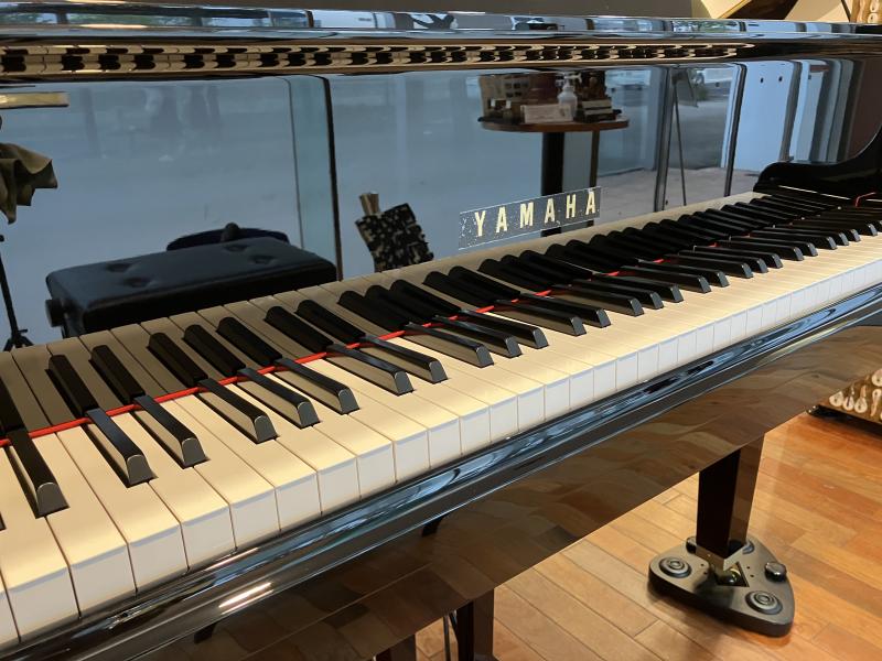 中古 ヤマハ  グランドピアノ  A1L