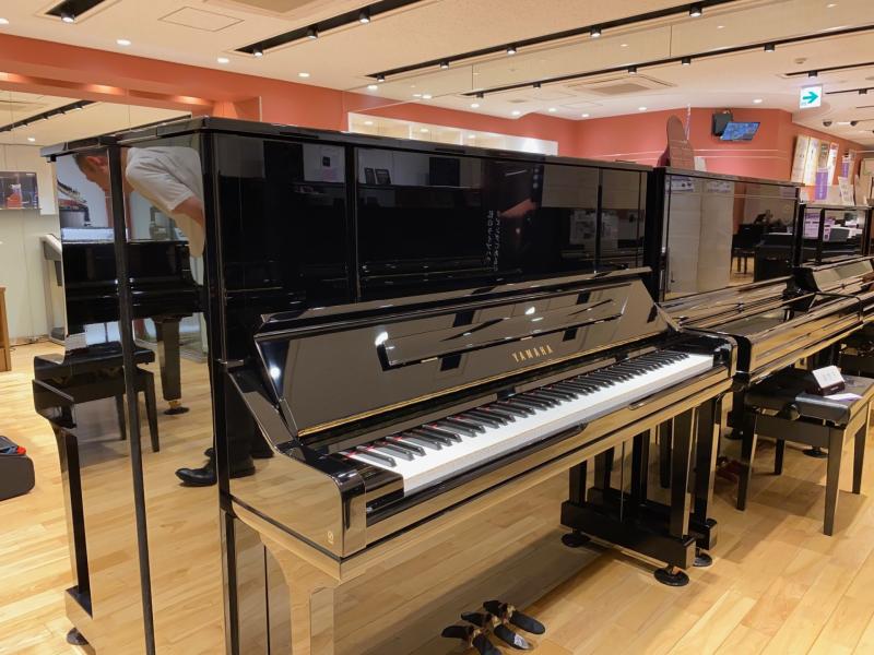 中古 ヤマハ アップライトピアノ YU30