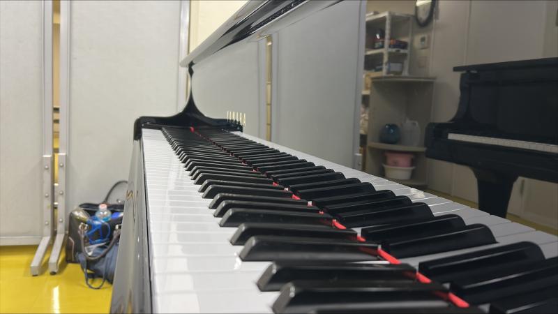 中古 ヤマハ  グランドピアノ  GC1SN