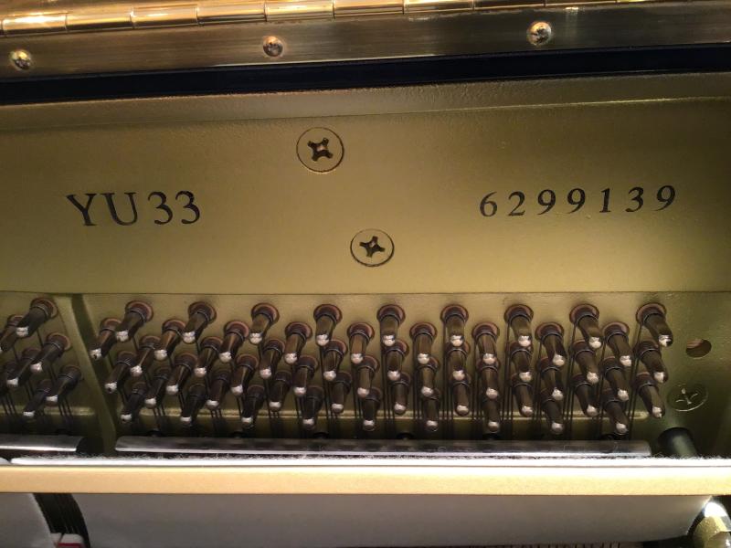 中古 ヤマハ アップライトピアノ YU33
