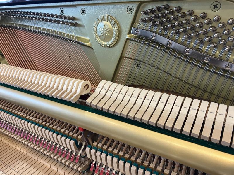 中古 ヤマハ  アップライトピアノ  YUS1MhC