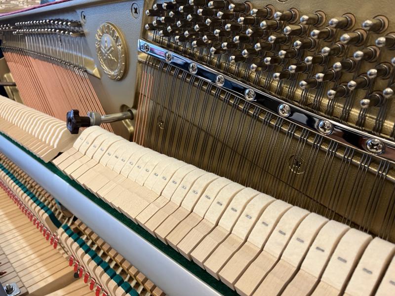 中古 ヤマハ  アップライトピアノ  b113