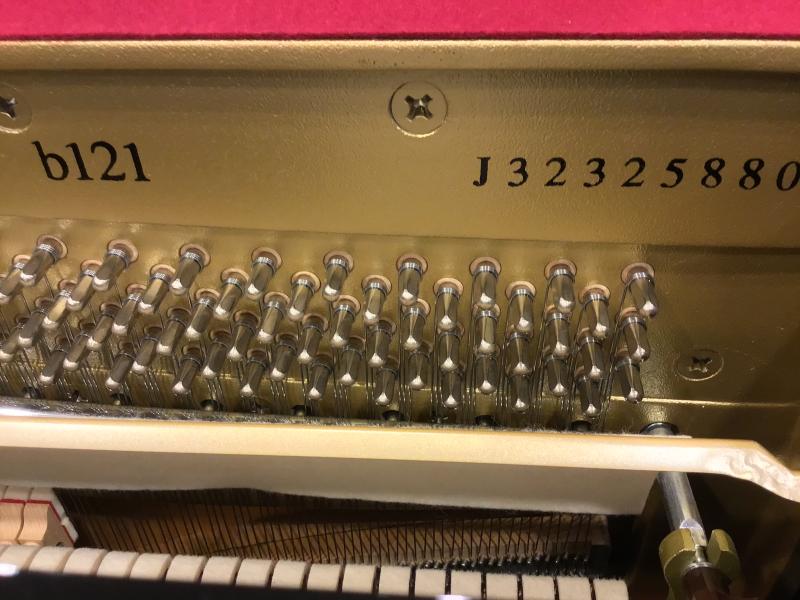 中古 ヤマハ アップライトピアノ b121