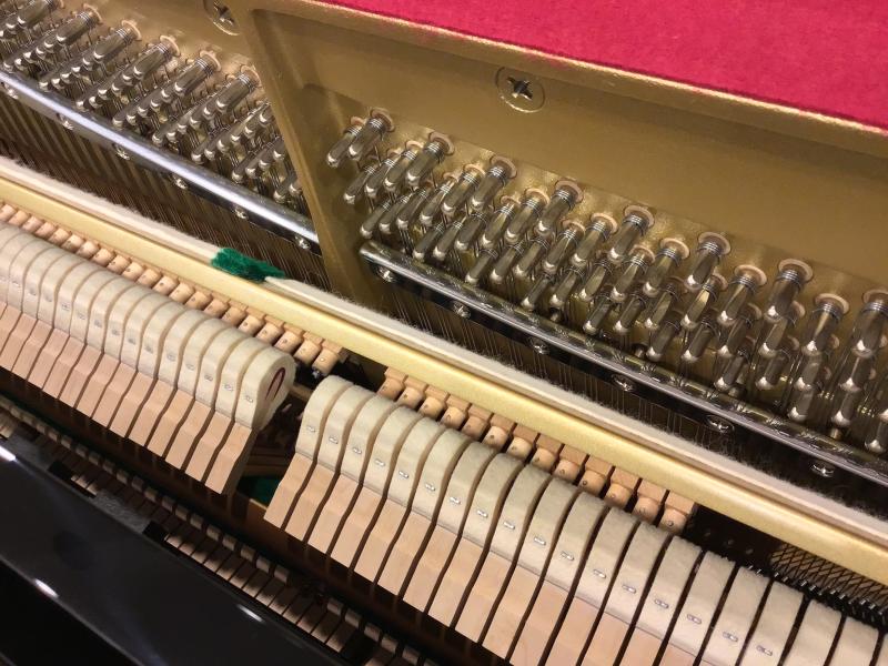 中古 ヤマハ アップライトピアノ b121