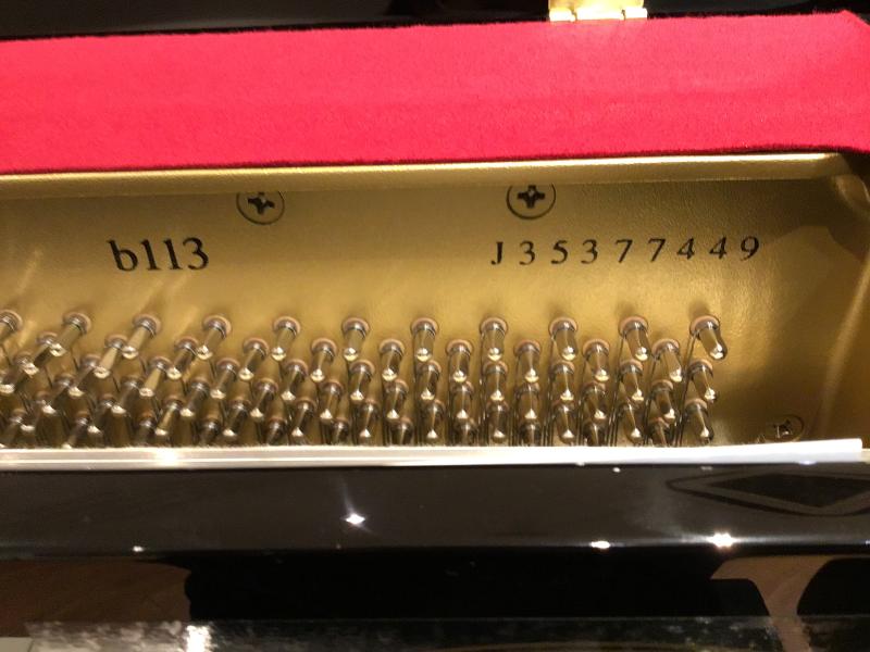 中古 ヤマハ アップライトピアノ b113
