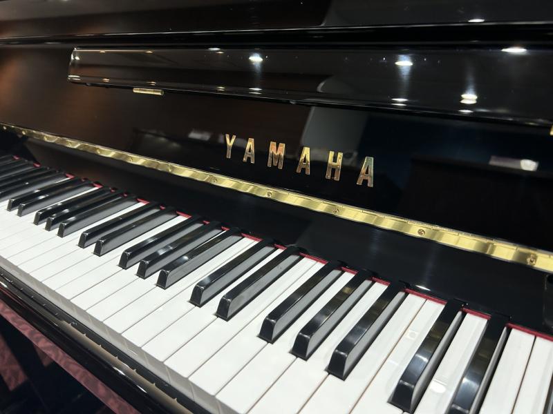 中古 ヤマハ アップライトピアノ b113SC2