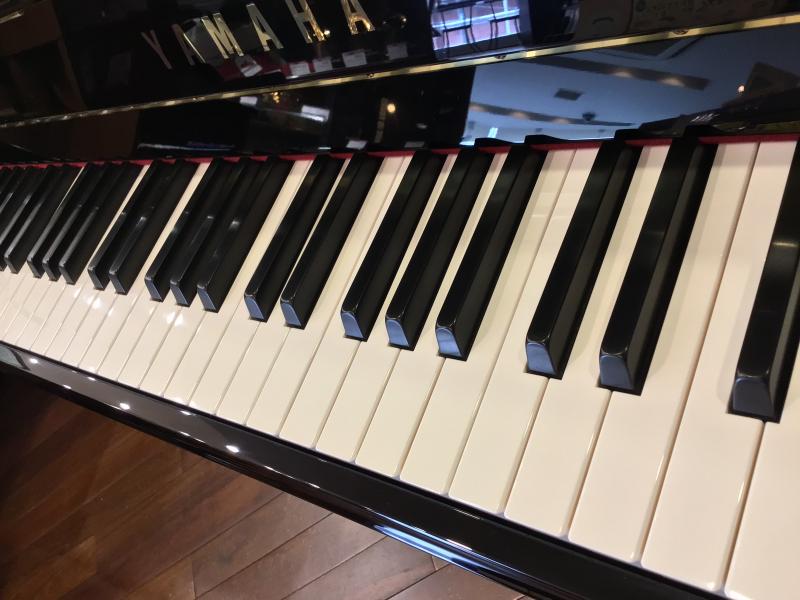 中古 ヤマハ アップライトピアノ b113SC3