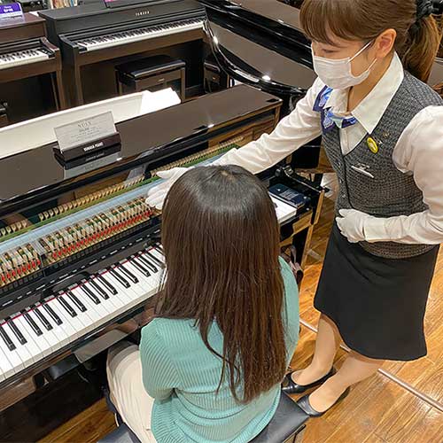 電子ピアノ