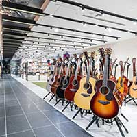 B1F ギター・ドラム・シンセサイザー・音楽制作 B1F ギター・ドラム・シンセサイザー・音楽制作