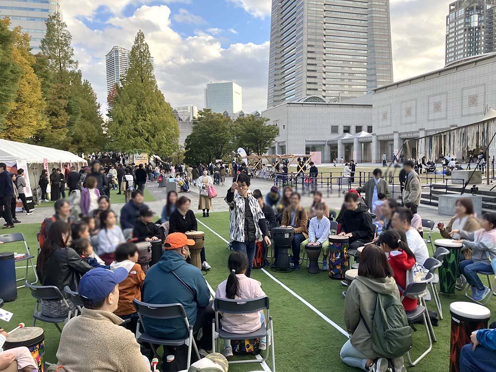 大人も子どももみんなで!ドラムサークル 大人も子どももみんなで!ドラムサークル